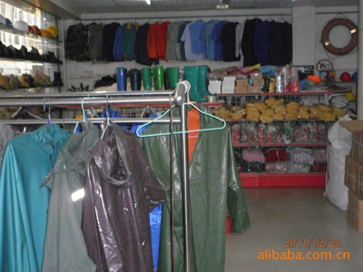 各種防護(hù)服系列:耐酸堿防護(hù)服;無紡布防護(hù)服;電焊防護(hù)服 工作服圖片,各種防護(hù)服系列:耐酸堿防護(hù)服;無紡布防護(hù)服;電焊防護(hù)服 工作服圖片大全,佛山市禪城區(qū)東亞龍勞保用品經(jīng)營部-